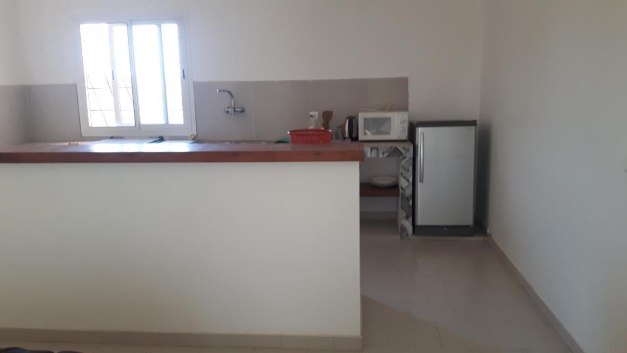 Appartement Familial Spacieux Avec Climatisation Ziguinchor Exterior photo