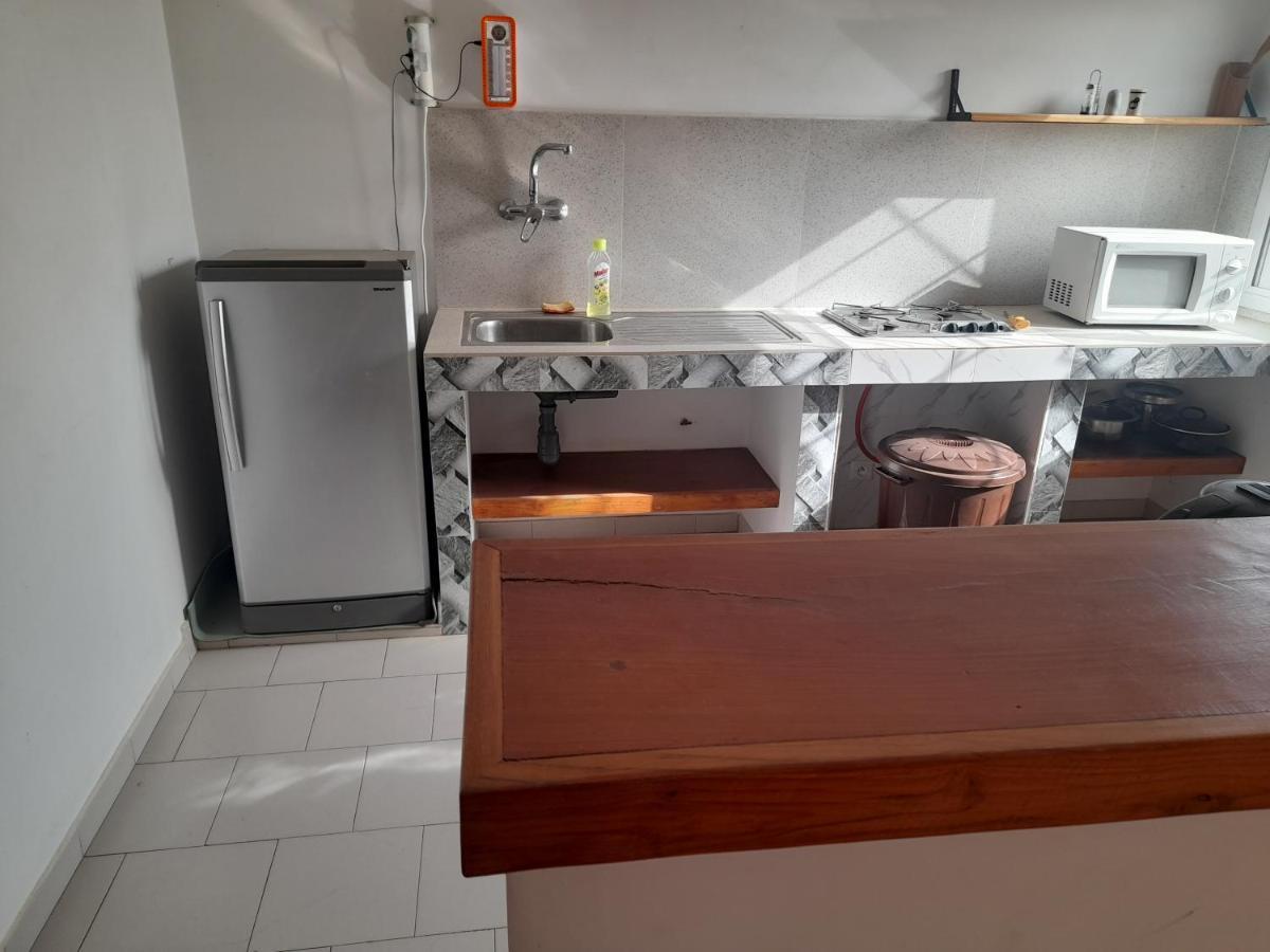 Appartement Familial Spacieux Avec Climatisation Ziguinchor Exterior photo